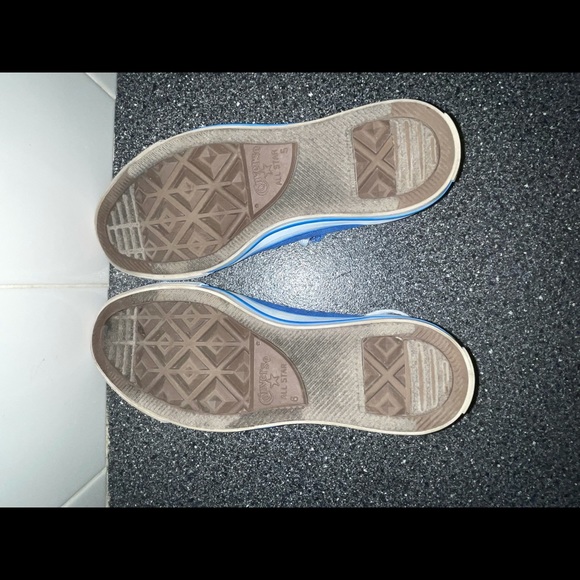 Converse: blue Jean, size 6 - Picture 4 of 5